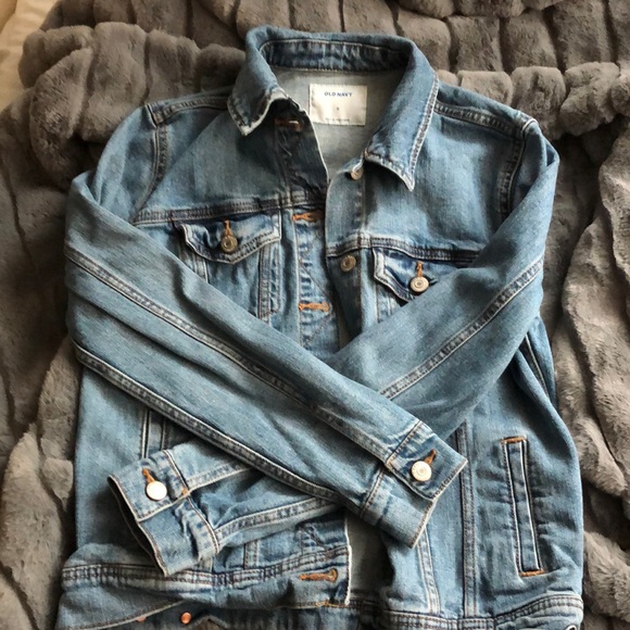 Old Navy Jackets & Blazers - jean jacket really new super cute